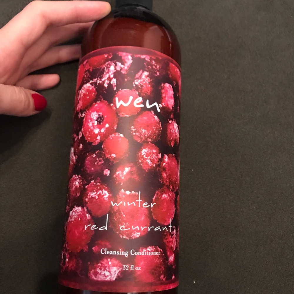 NWT! Wen winter red currant cleansing conditioner
